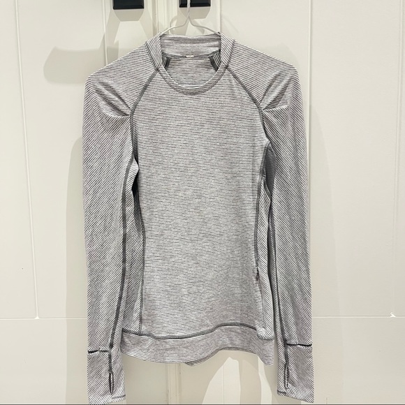 Lululemon Think Fast Long Sleeve in Tonka Stripe Heathered Slate White / Slate - Picture 7 of 14